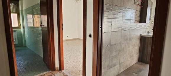 Apartamento de 3 divisões em Fonte Nuova, Italy N.º 185197 17