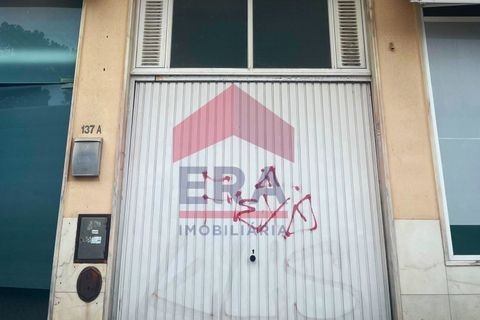 Garage in Rio de Mouro, Portugal, Nr. 214962