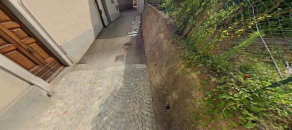 3 bedrooms Apartment in Veniano, Italy No. 313799 4