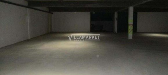 Парковка 262м² в Энтронкаменту, Португалия № 64773 3