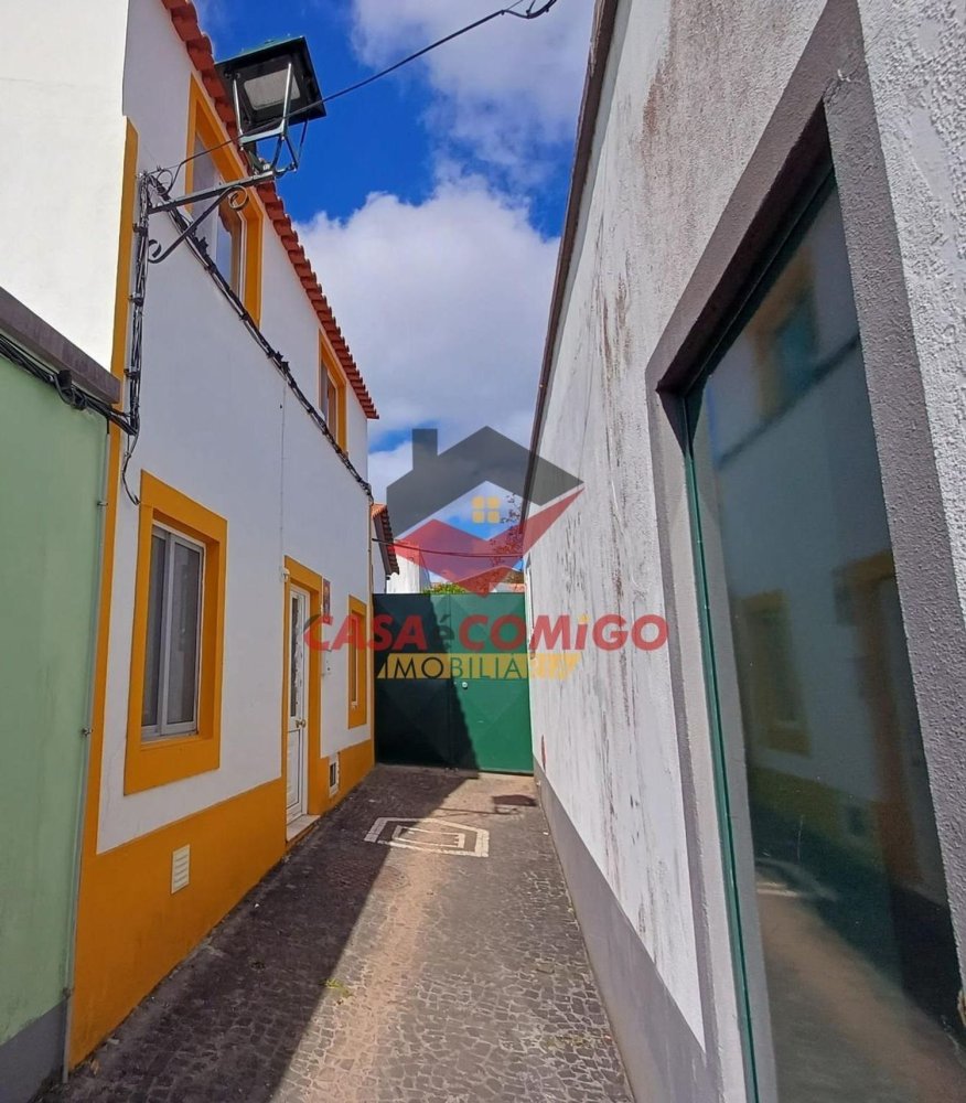 2 bedrooms House in Ponta Delgada, Portugal No. 239864