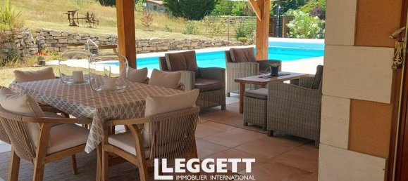 Замки и поместья с 3 спальнями в Шале, Франция № 306169 3