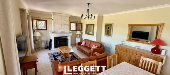 Замки и поместья с 3 спальнями в Шале, Франция № 306169 7