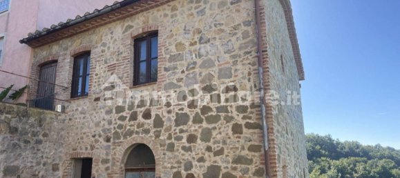 4 bedrooms House in Monteleone d'Orvieto, Italy No. 305837 2