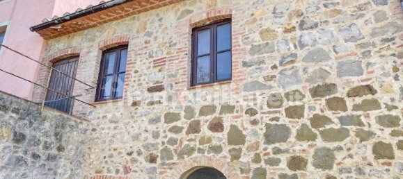 4 bedrooms House in Monteleone d'Orvieto, Italy No. 305837 4