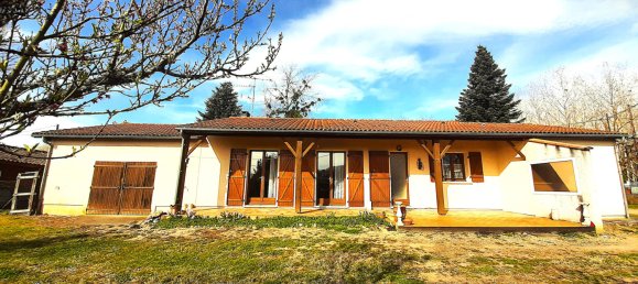 2 bedrooms House in Casteljaloux, France No. 100294 2