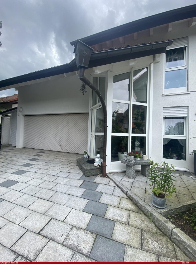 5 bedrooms House in Baden-Wurttemberg, Germany No. 3924