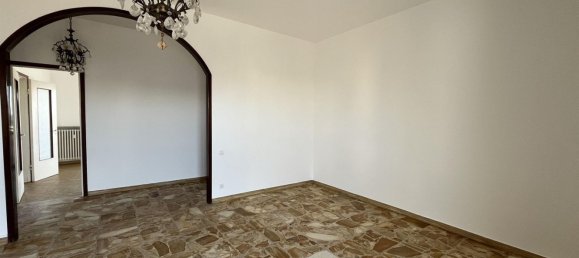 Apartamento de 3 habitaciónes en Vigevano, Italy No. 184325 24