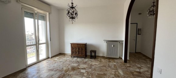 Apartamento de 3 habitaciónes en Vigevano, Italy No. 184325 15