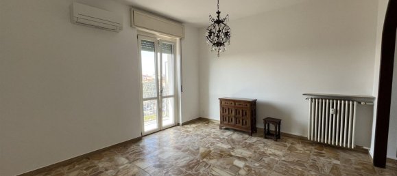 Apartamento de 3 habitaciónes en Vigevano, Italy No. 184325 12