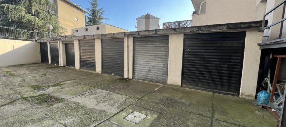 Apartamento de 3 habitaciónes en Vigevano, Italy No. 184325 79