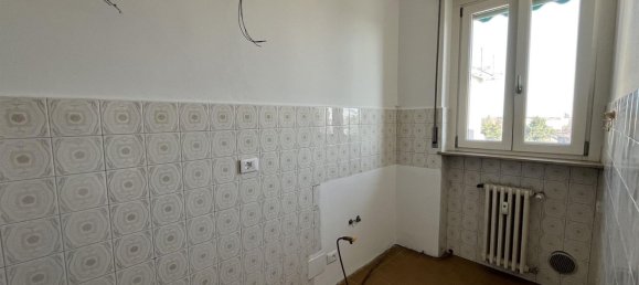 Apartamento de 3 habitaciónes en Vigevano, Italy No. 184325 39