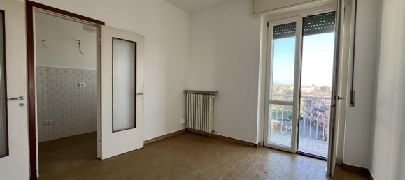 Apartamento de 3 habitaciónes en Vigevano, Italy No. 184325 35