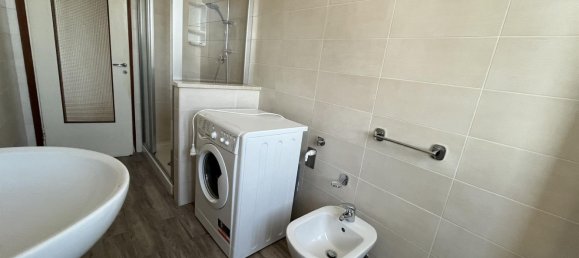 Apartamento de 3 habitaciónes en Vigevano, Italy No. 184325 64