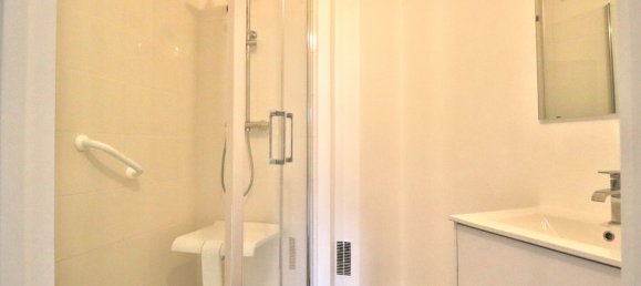 Apartamento de 1 dormitorio en Troyes, France No. 160431 7