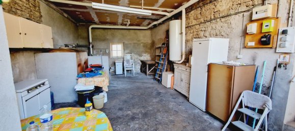 Casa de 4 dormitorios en Melay, France No. 251844 16