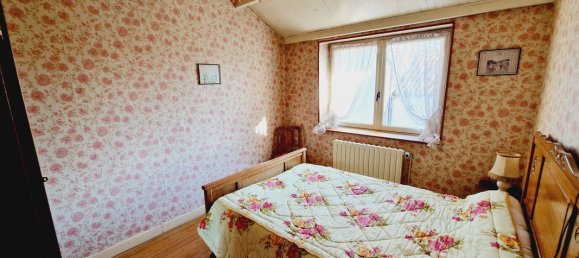 Casa de 4 dormitorios en Melay, France No. 251844 10