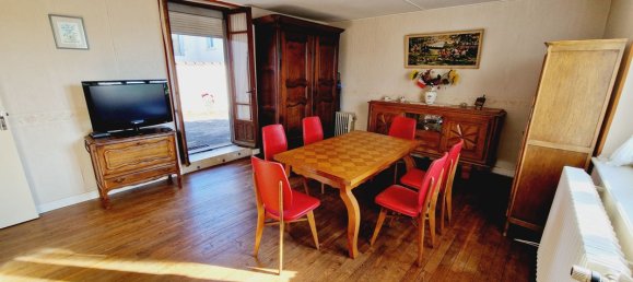 Casa de 4 dormitorios en Melay, France No. 251844 14