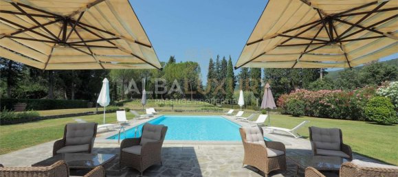 8 bedrooms Villa in Pontassieve, Italy No. 506 5