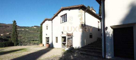 8 bedrooms Villa in Pontassieve, Italy No. 506 8
