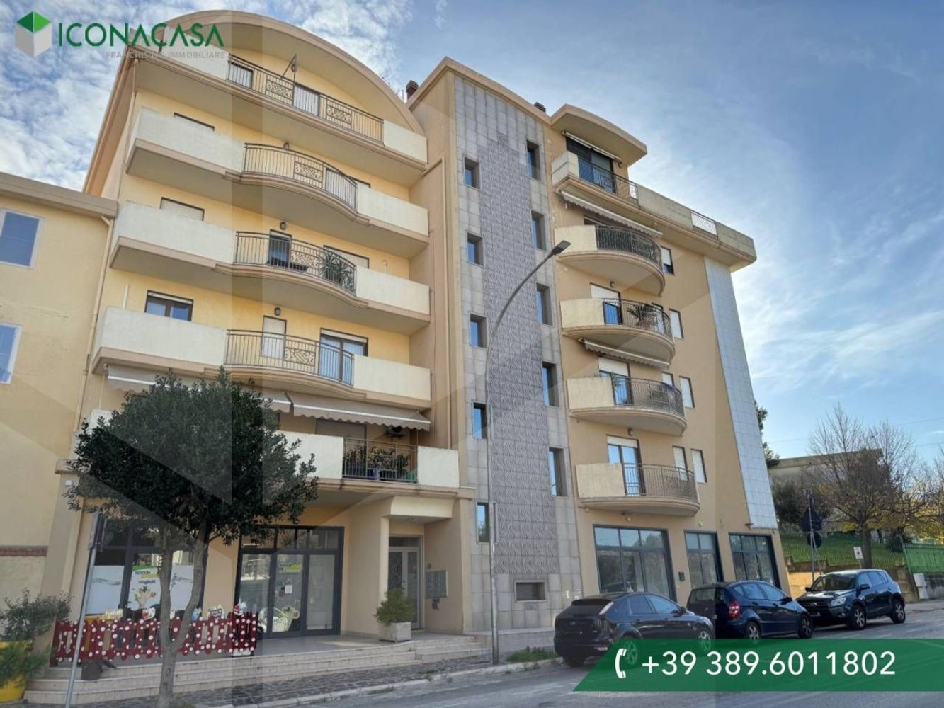 Apartamento de 3 habitaciónes en Vasto, Italy No. 25355