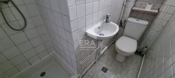 Studio in Neuilly-sur-Marne, France No. 182219 4