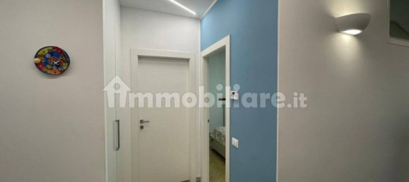 Apartamento T3 em Taranto, Italy N.º 297931 9