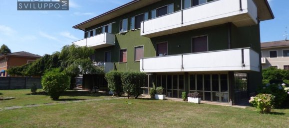3 rooms Apartment in Tribiano, Italy No. 308868 2