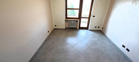 2 bedrooms Apartment in Orbassano, Italy No. 267837 7