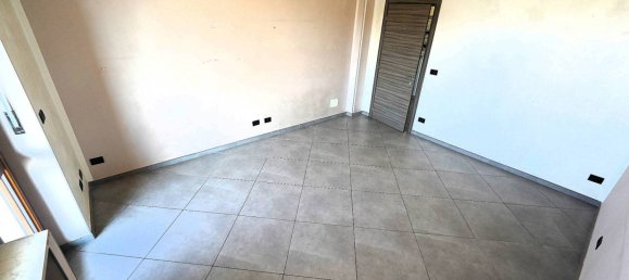 2 bedrooms Apartment in Orbassano, Italy No. 267837 9