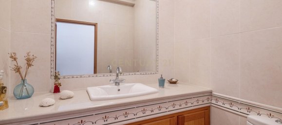 5 bedrooms Villa in Alcoentre, Portugal No. 109473 15