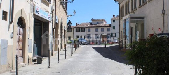 6 bedrooms House in Montespertoli, Italy No. 80437 2