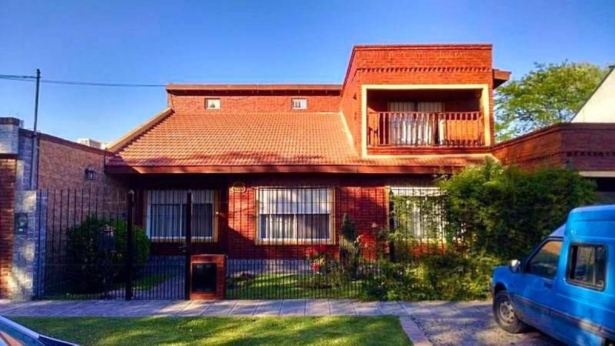 5 chambres Maison à Marcos Paz, Argentina No. 55910