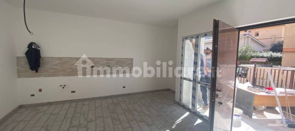 2 Schlafzimmer Wohnung in Roncoferraro, Italy, Nr. 346768 5