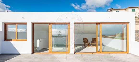 Дом с 3 спальнями в Фуншал, Португалия № 184310 35