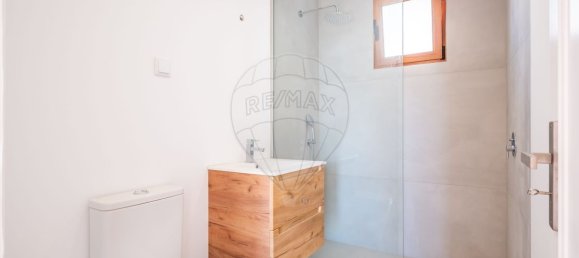 Дом с 3 спальнями в Фуншал, Португалия № 184310 30