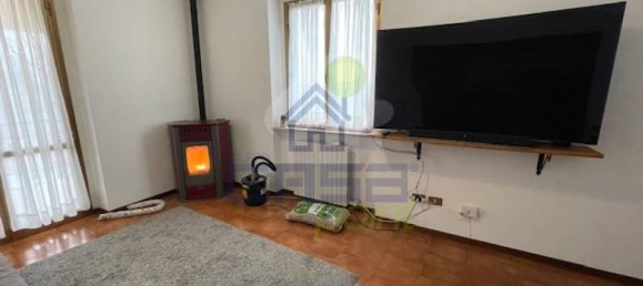 Дом с 6 комнатами в Беттола, Италия № 40528 8