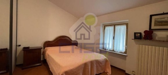 Дом с 6 комнатами в Беттола, Италия № 40528 14