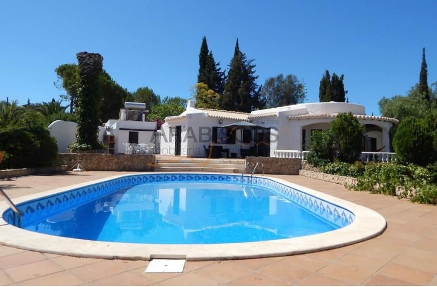 3 bedrooms House in Mexilhoeira Grande, Portugal No. 30428