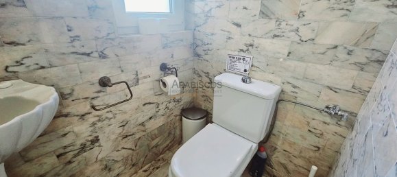 3 bedrooms House in Mexilhoeira Grande, Portugal No. 30428 9