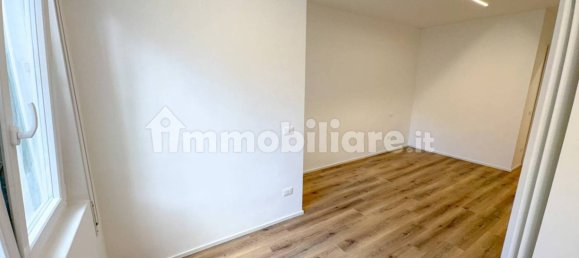 2 bedrooms Apartment in Savona, Italy No. 358498 10