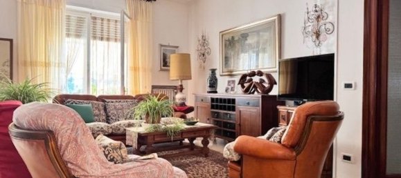 8-Zimmer Wohnung in Livorno, Italy, Nr. 281219 2