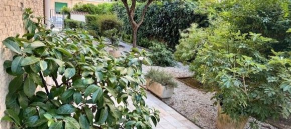 8-Zimmer Wohnung in Livorno, Italy, Nr. 281219 29