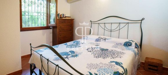 3 bedrooms Castles in Olbia, Italy No. 270887 9