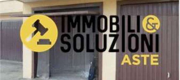 3 rooms Apartment in Gallarate, Italy No. 179884 13