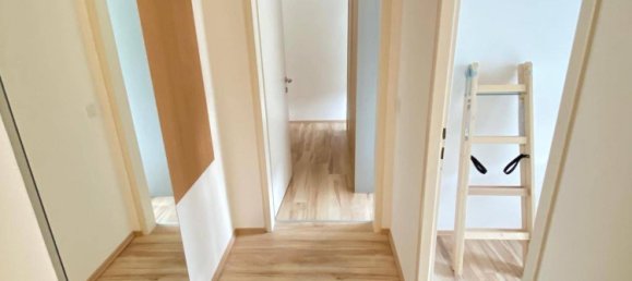 3 rooms Apartment in Enns, Austria No. 139070 10