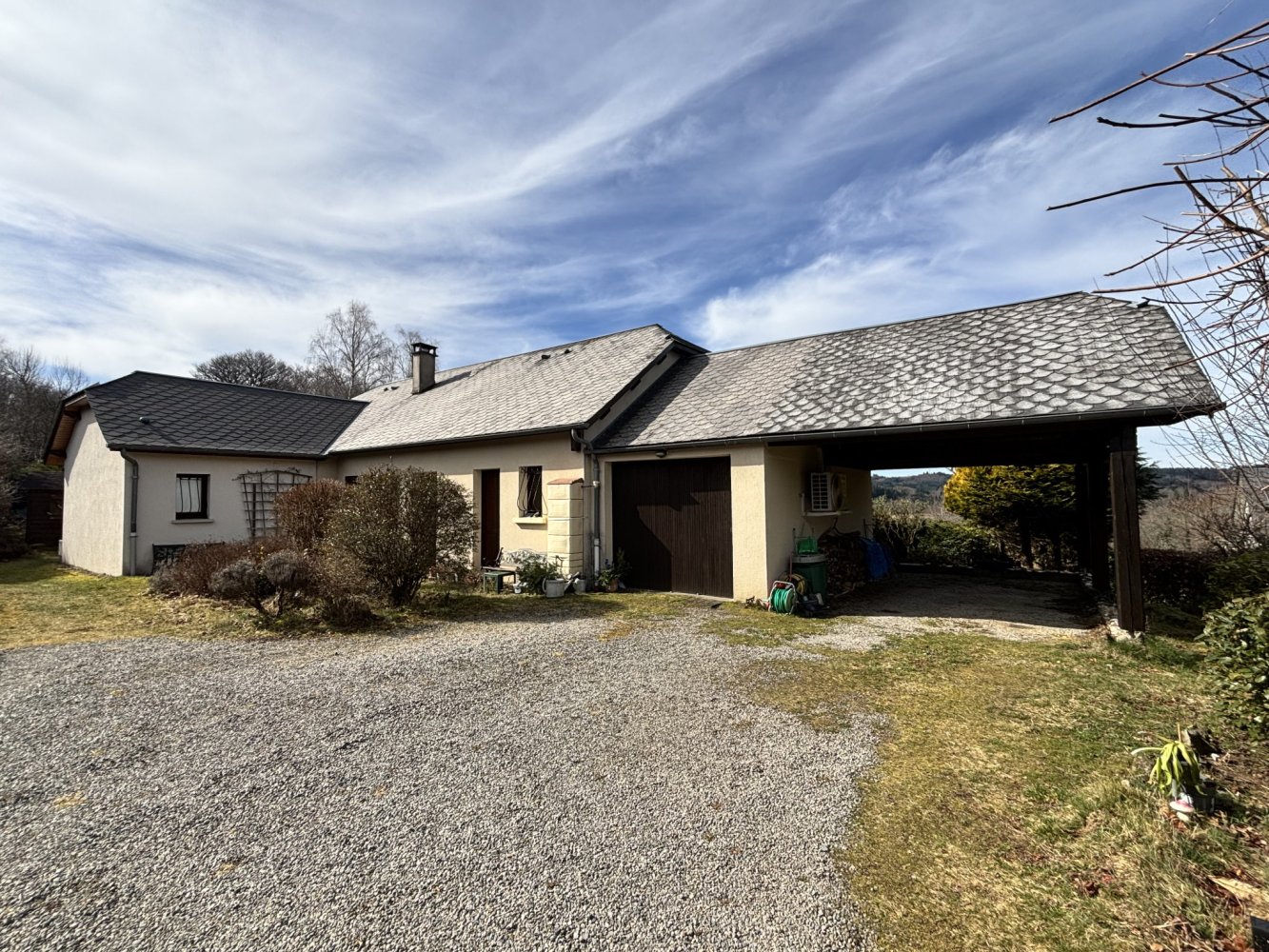 3 Schlafzimmer Haus in Liginiac, France, Nr. 103637