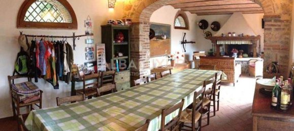8 bedrooms Villa in Grosseto, Italy No. 437 12