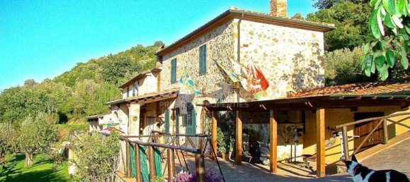 8 bedrooms Villa in Grosseto, Italy No. 437 2