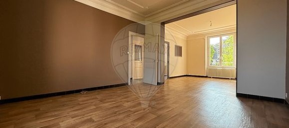 3 bedrooms House in Cosne-Cours-sur-Loire, France No. 355282 7